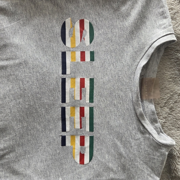 Hudsons Bay, HBC Stripes GREY long Sleeve T-shirt, MENS Small 2017 - Picture 3 of 3